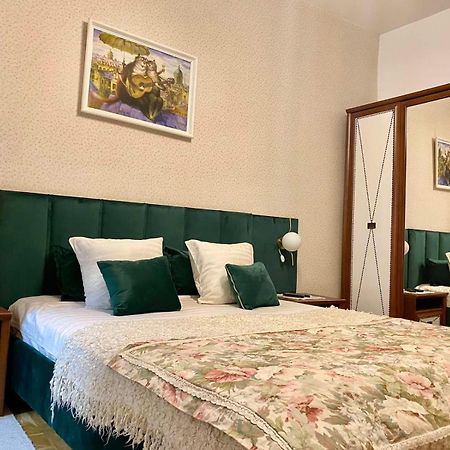 Вул Вірменська 20 Не Далеко Від Ж Д Вокзалу Звітні Документи Apartment Lviv Luaran gambar